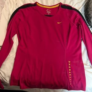 Long sleeve Nike Livestrong Top